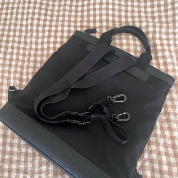 Michael Kors Kent Sport Utility Tote Backpack NWT Large - Picture 6 of 6